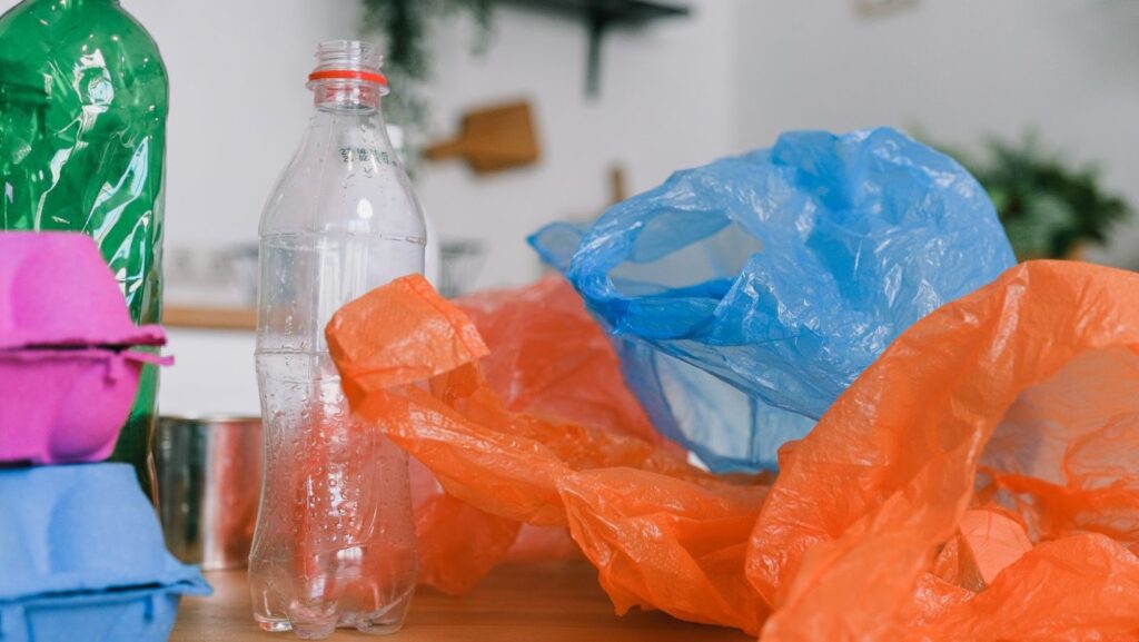 3 Ways To Help You Use Less Plastic In Your Daily Life