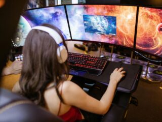 Why Every Gamer Is Talking About Apple VisionOS 26 Right Now