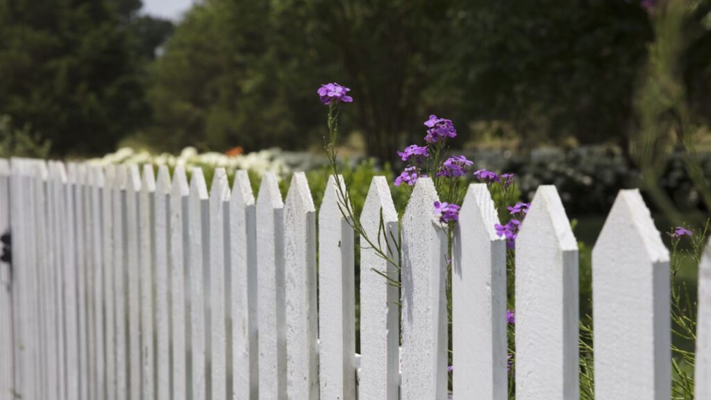 How a Strong Perimeter Fence Can Protect Your Business Assets