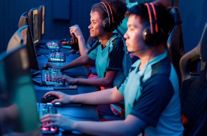 The Perfect eSports Games for Fans of Traditional Sports