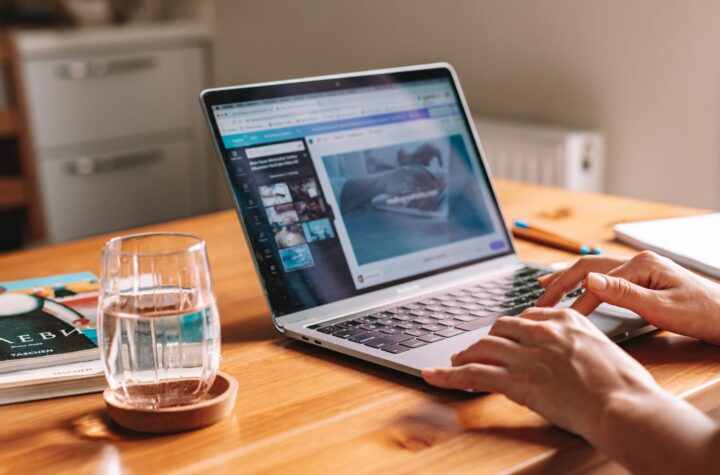 The 4 Biggest Benefits To Provide To Your Remote Team Working Abroad