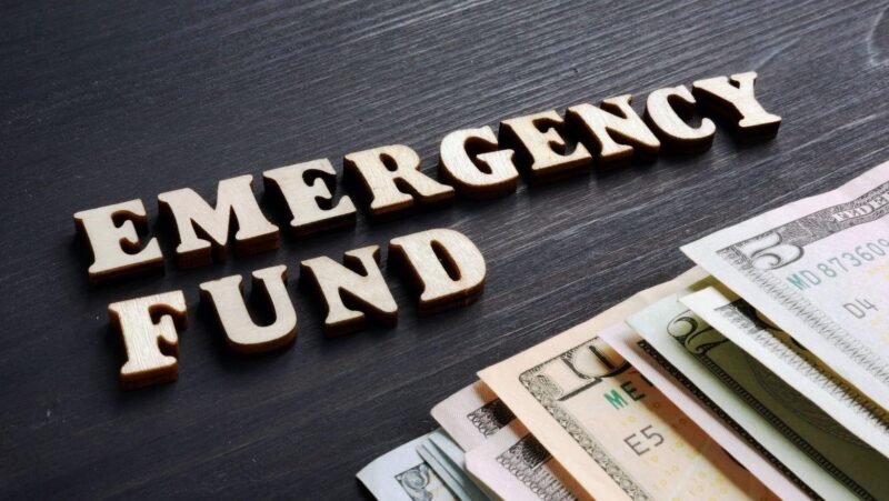 7 Habits That Help You Build an Emergency Fund in 2026